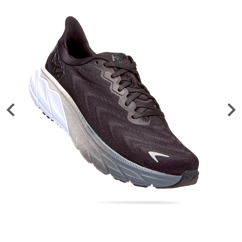 HOKA Arahi 6, Gently used, size 8